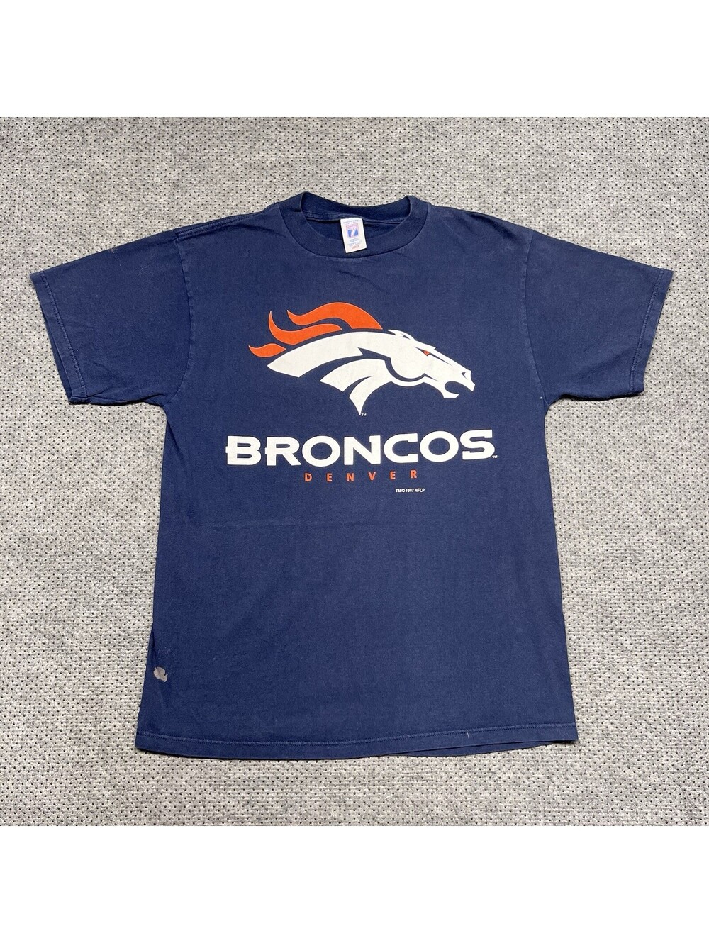 Vintage 1997 Logo 7 Denver Broncos T-Shirt Large National Football League RARE